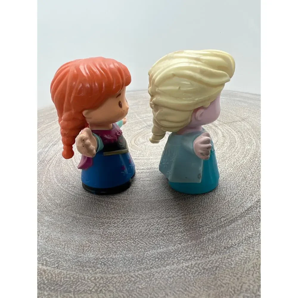 Fisher-Price Little People Disney Frozen Kristoff, Anna and Elsa 2019 - Picture 7 of 10